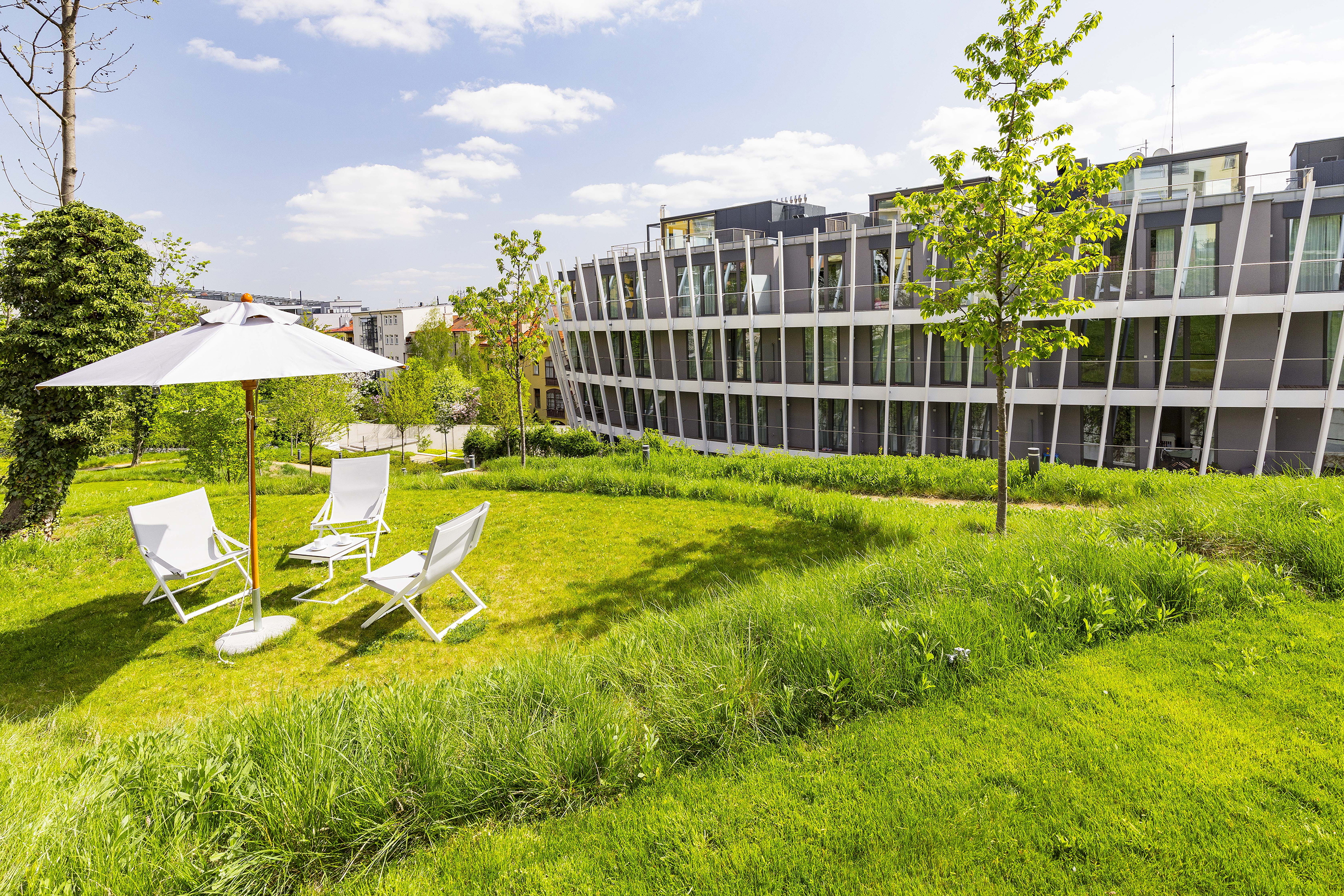 GARDEN – SPACE FOR RELAXATION